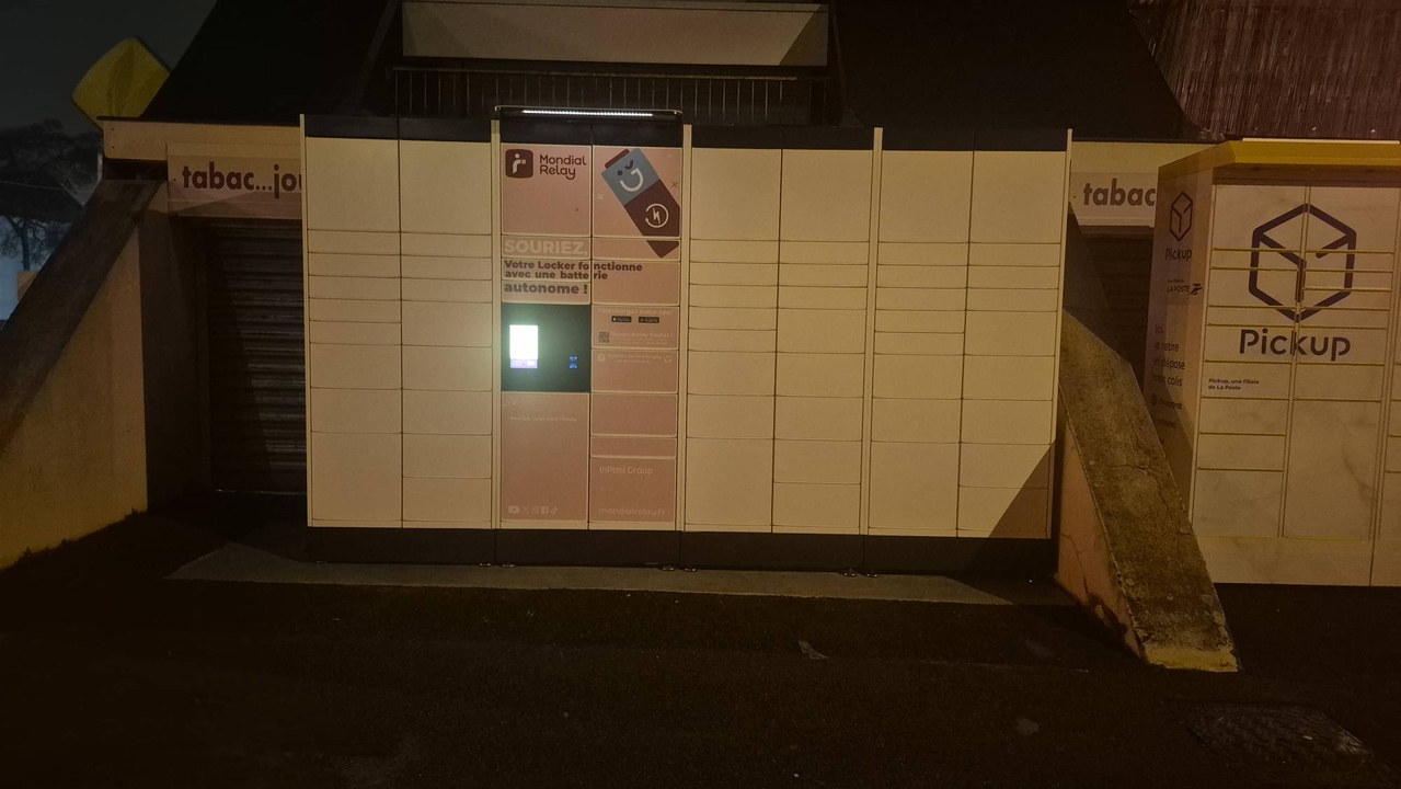 Locker 24/7 Tabac Hall De La Presse, 214 4 Rue le Petit Forum, 21160 Marsannay-la-Côte