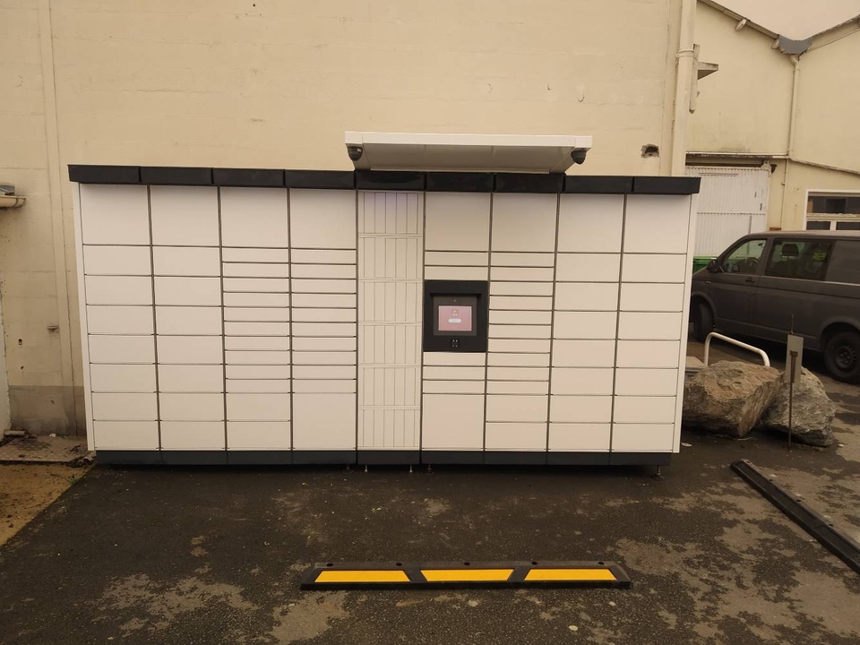 Locker 24/7 Carrefour City Carnot le Mans, 297 297 Boulevard Carnot, 72100 Le Mans