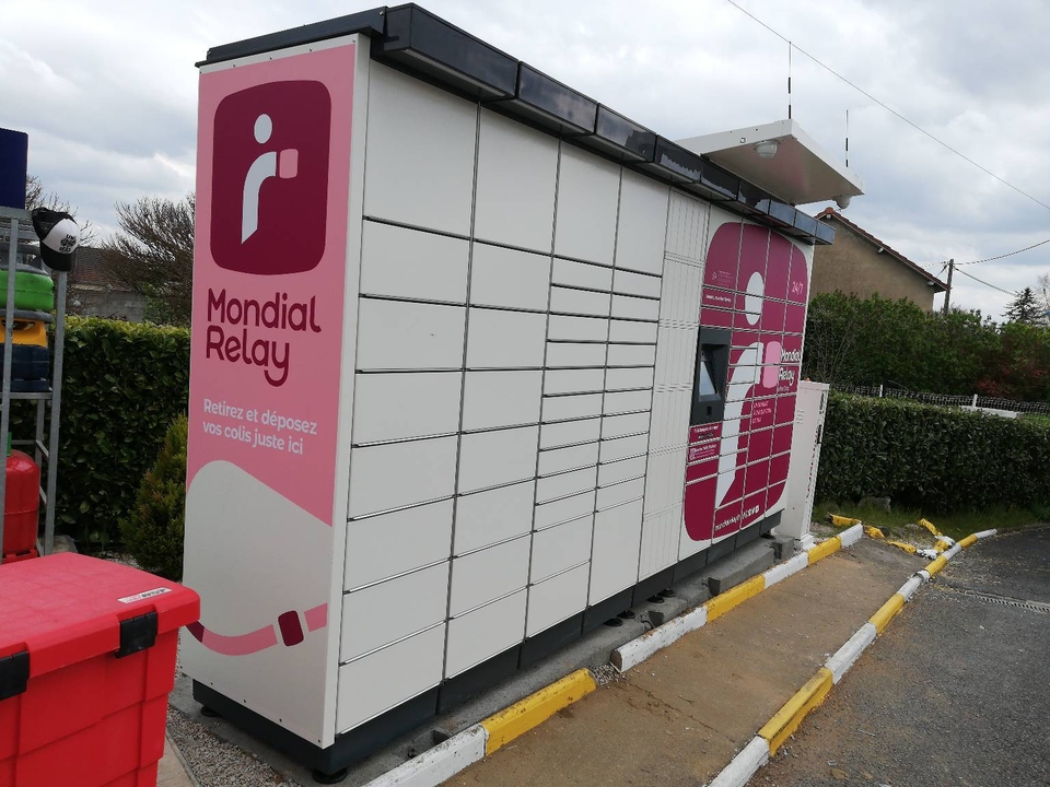Locker 24/7 Le Relais Des Salons Saint-Vallier, 24 24 Avenue Max Dormoy, 71230 Saint-Vallier