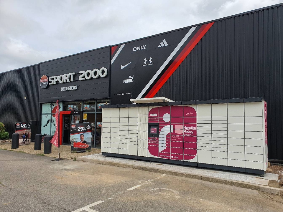 Locker 24/7 Sport 2000 34600 Bedarieux, Route de Saint Pons C. Cial Intermarché,, 34600 Villemagne-l'Argentière