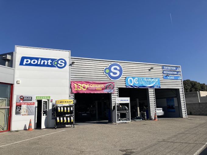 Locker Point S 13800 Istres, 8 16 ronde des Florins, 13800 Istres