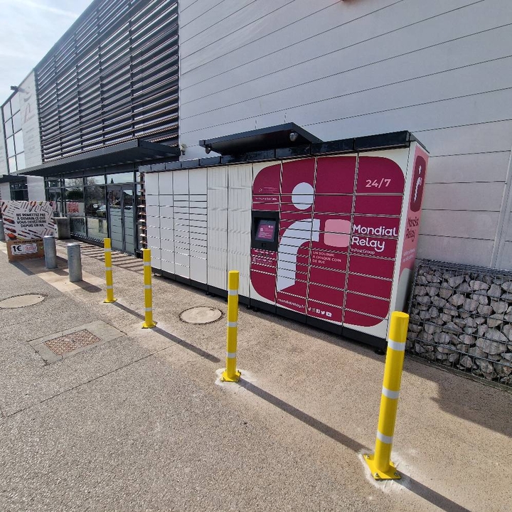 Locker 24/7 Intermarché Nuits-Saint-Georges, 6 6 rue Caumont Breaon, 21700 Nuits-Saint-Georges