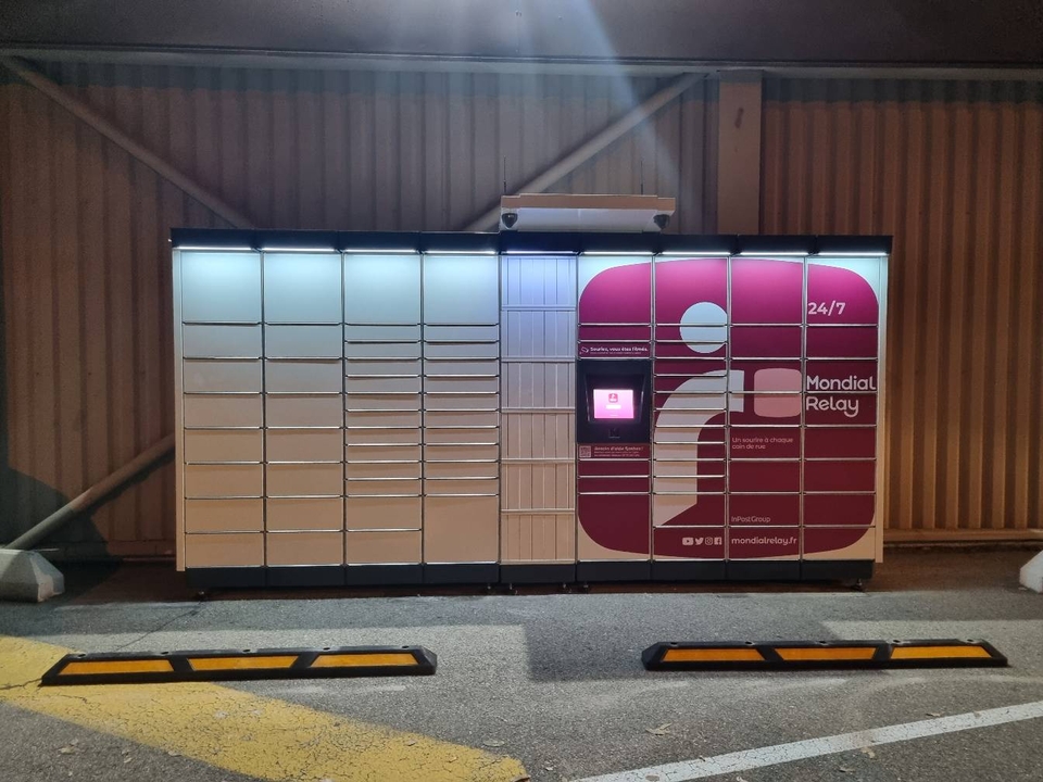 Locker 24/7 Carrefour Market Saint-Mitre-Les-Remparts, Rue des Roseaux, 13920 Saint-Mitre-les-Remparts