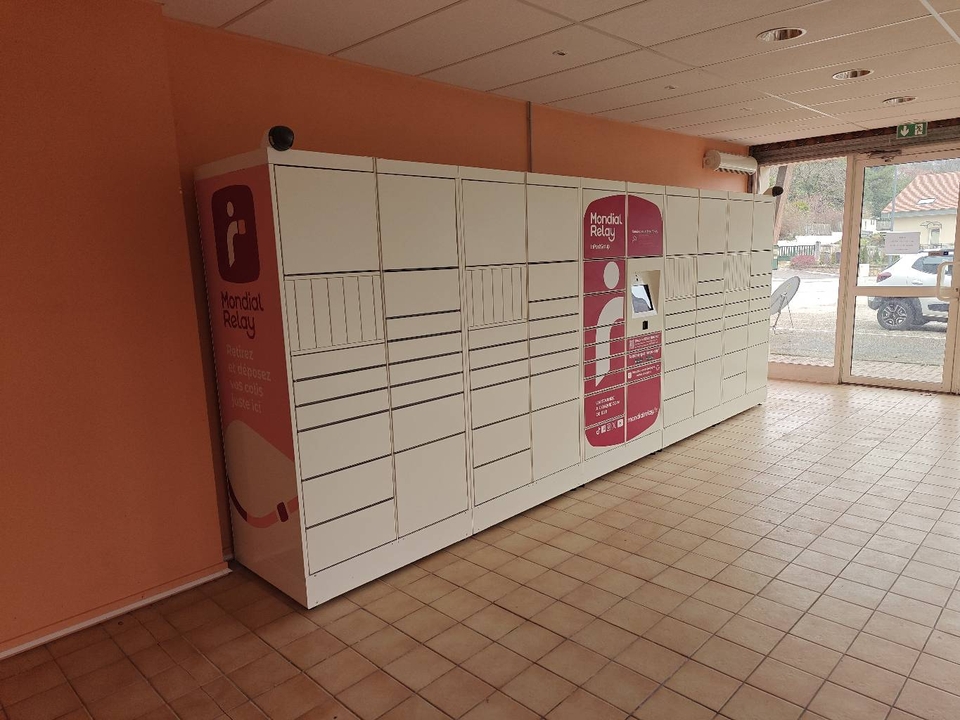 Locker 24/7 Le Pelvoux 25290 Ornans, 9 9 Avenue Mal de Lattre de Tassigny, 25290 Ornans