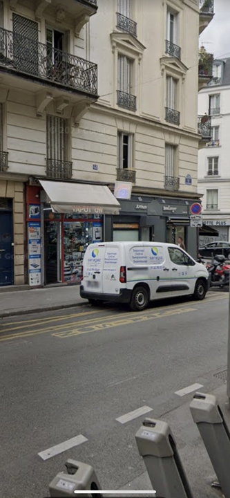 Locker Farjana Telecom 75009 Paris, 68 68 Rue de Dunkerque, 75009 Paris