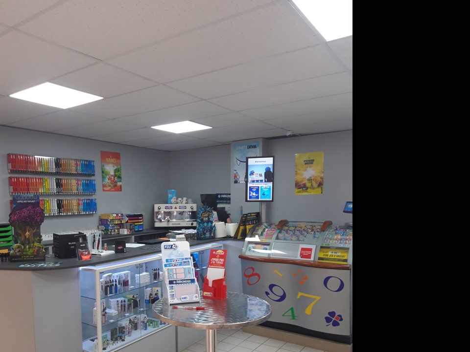 Vapo Presse Intermarche, Rue du Hainault, 77260 Sept-Sorts