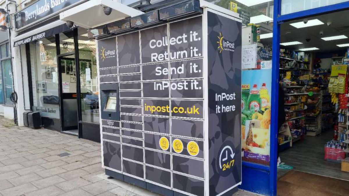 InPost's photo of the locker: InPost UK00036393