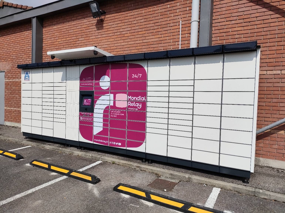 Locker 24/7 Aldi 51300 Frignicourt, 126 130 Avenue de Champagne, 51300 Frignicourt