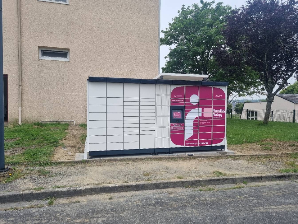 Locker 24/7 Résidence Jules Ferry 53800 Renaze, Rue Jules Ferry, 53800 Renazé