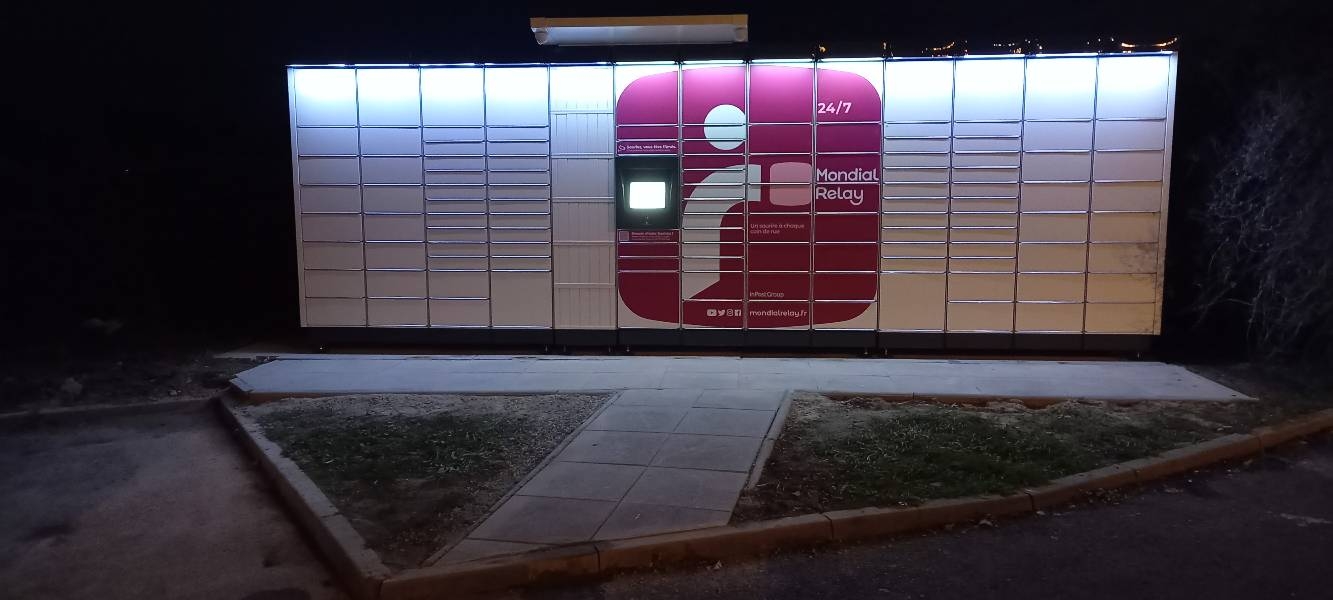 Locker 24/7 Lidl Carentan ., Route de Saint-Come, 50500 Carentan les Marais