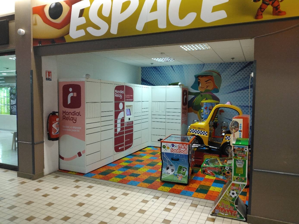 Locker Galimmo CC Cora Sarrebo, Rue de Phalsbourg, 57400 Sarrebourg