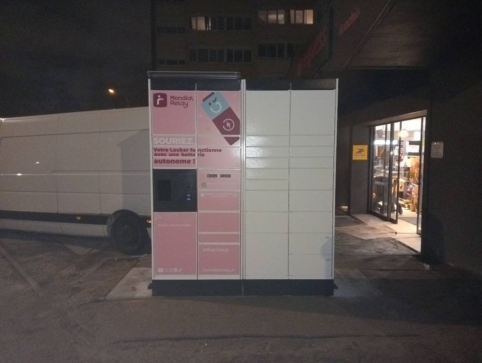 Locker 24/7 Carrefour Express, 54 54 Avenue Frédéric Chopin, 59790 Ronchin