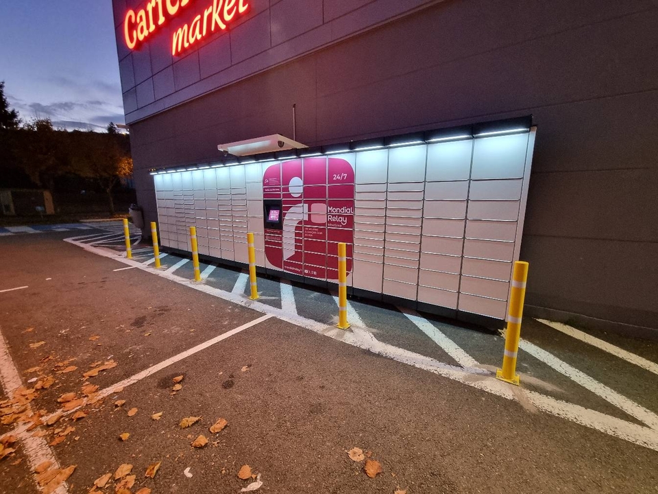 Locker Marvejols 24/7 Carrefour Market 48100 Marvejols, 5 Avenue du 19 Mars 1962, 48100 Marvejols