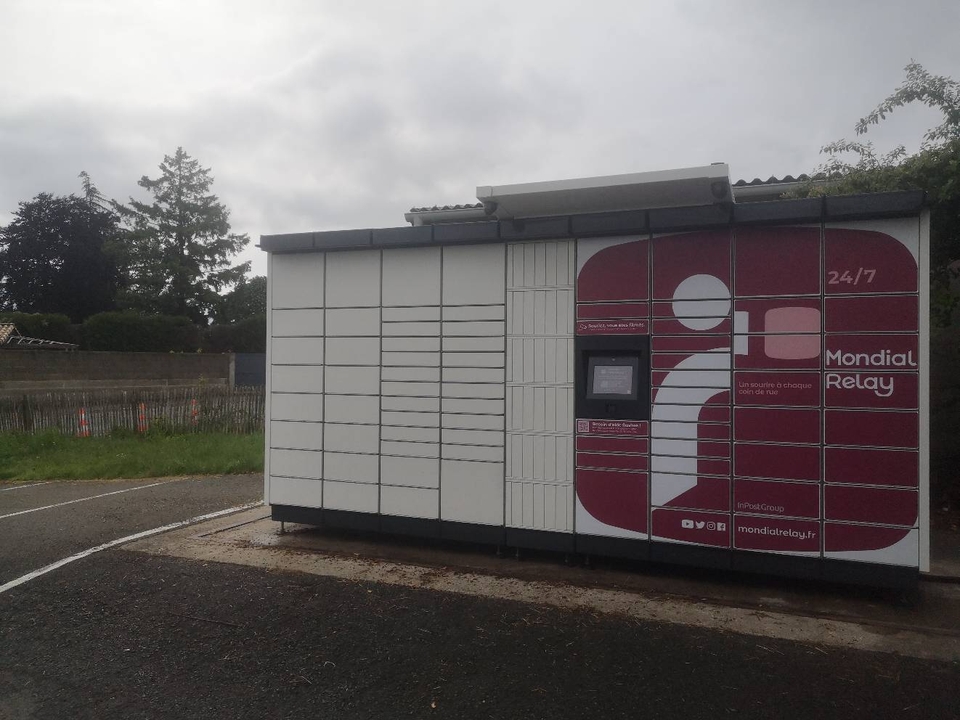 Locker 24/7 Cavac les Epesses, 24 24 Rue Jeanne d'Arc, 85590 Les Epesses