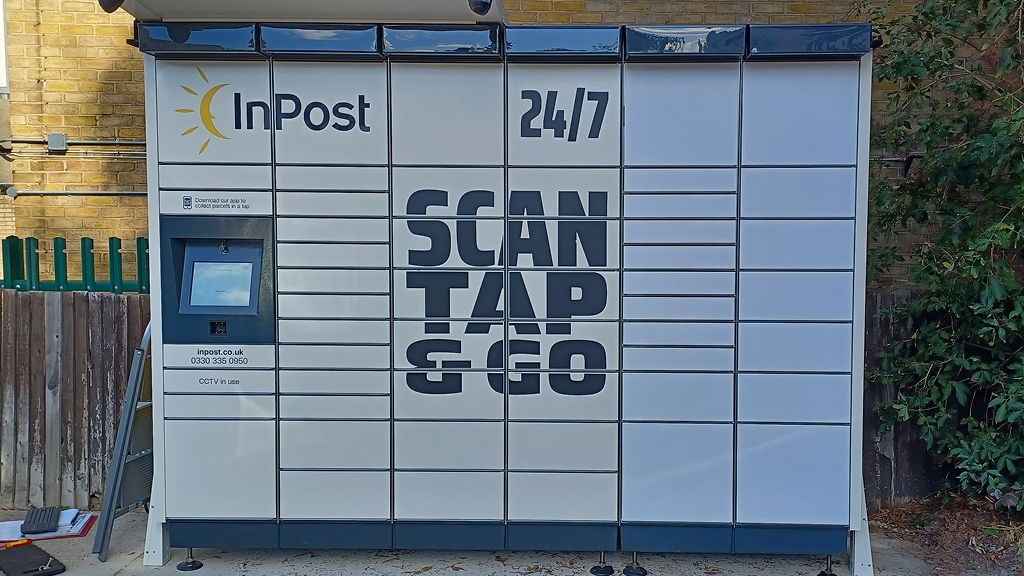 InPost's photo of the locker: InPost UK00016164