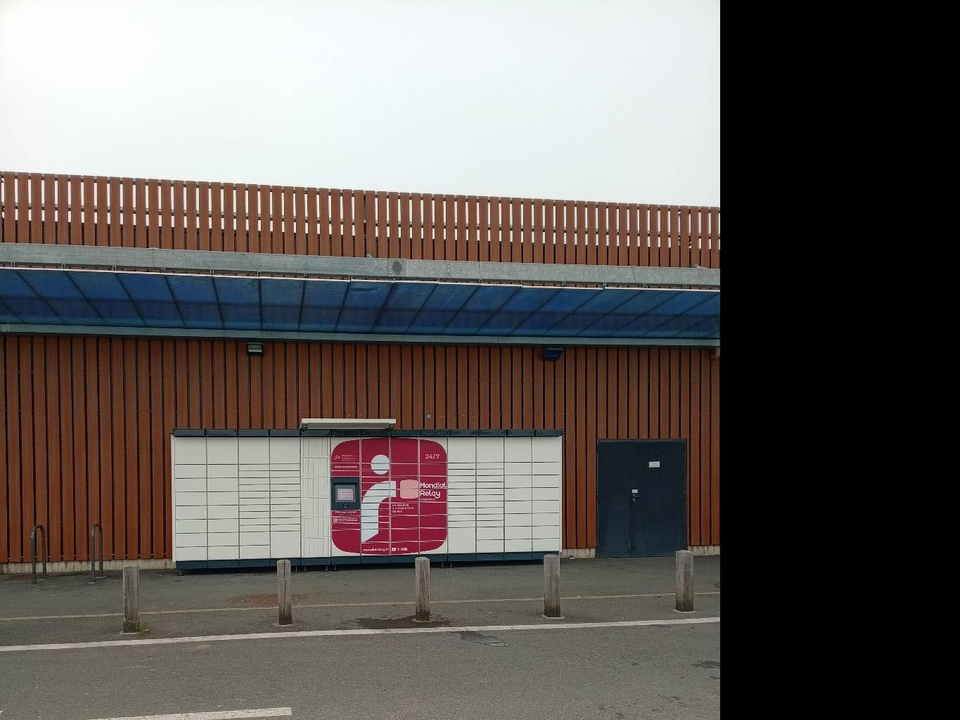 Locker 24/7 E.Leclerc 60360 Crèvecœur-le-Grand, 8 Avenue du Général de Gaulle, 60360 Crèvecœur-le-Grand