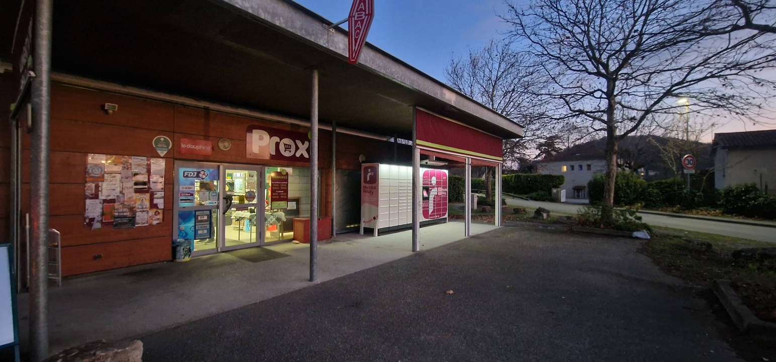 Locker 24/7 Proxi 26450 Charols, 40 Place Carrovolis, 26450 Charols