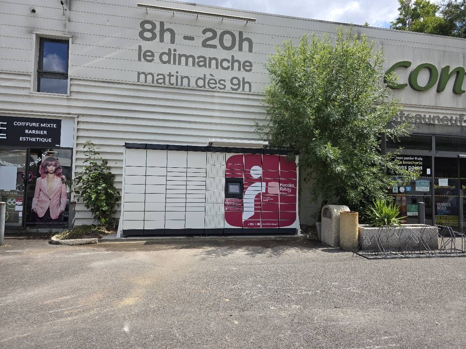 Locker 24/7 Carrefour Chateauneuf sur Charente, 7 Boulevard Gambetta, 16120 Châteauneuf-sur-Charente
