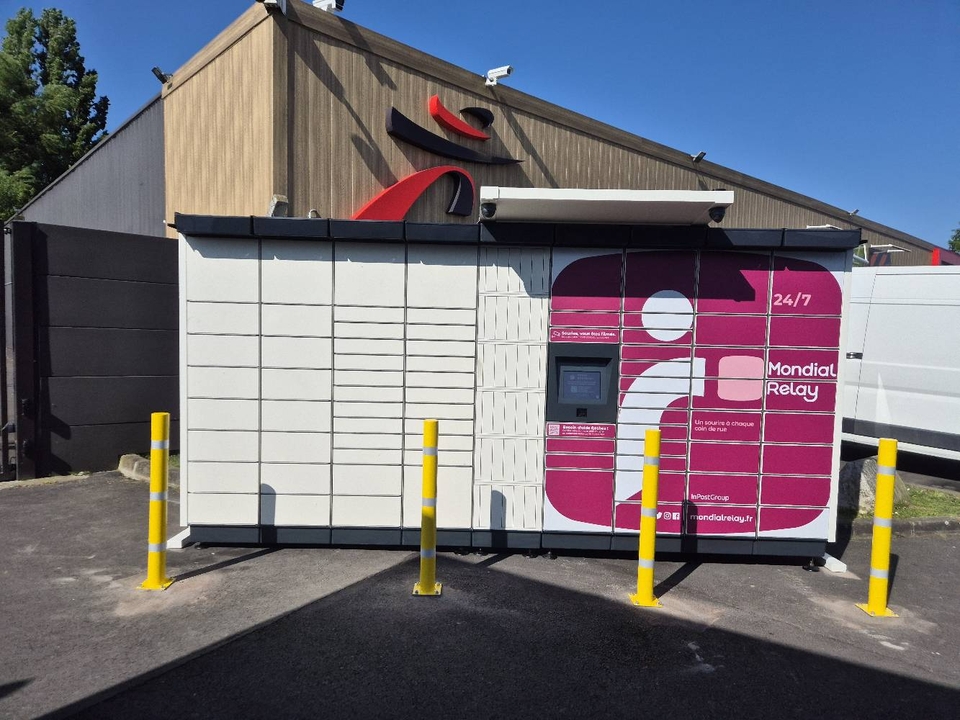 Locker 24/7 Netto 62710 Courrieres, 120 120 Rue Roger Salengro, 62710 Courrières