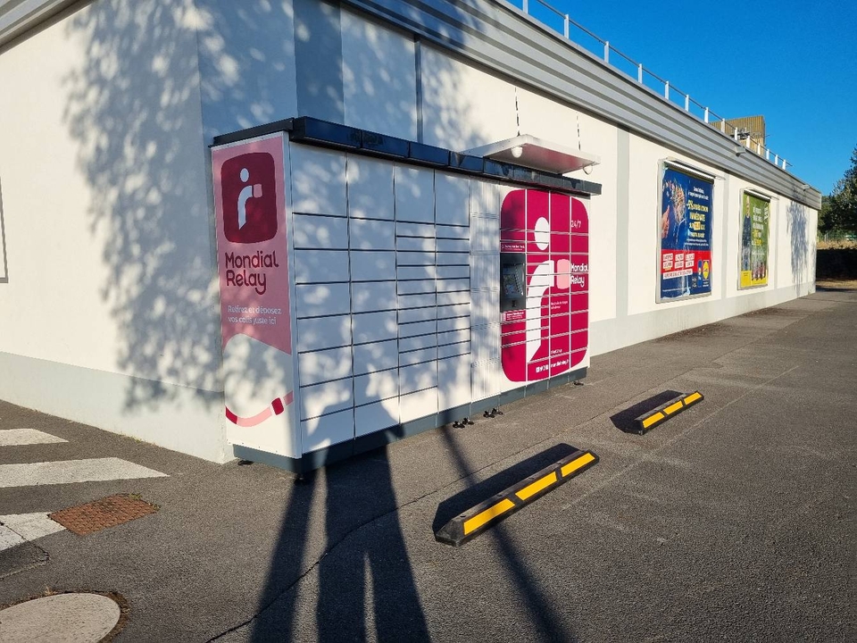 Locker 24/7 Lidl le Hom, 10 Rue de Falaise Rue de la Censé, 14220 Le Hom