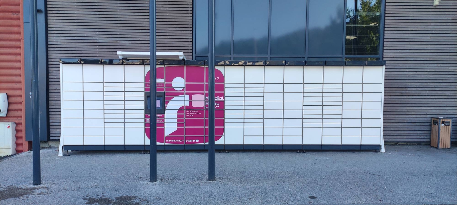 Locker 24/7 Kiabi, 106 106 Avenue du Général Leclerc, 15000 Aurillac