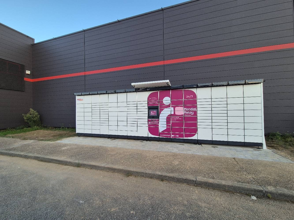 Locker 24/7 La Foir'Fouille 27930 Evreux, 14 Voie de la Garenne, 27930 Guichainville
