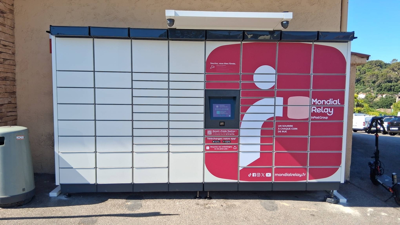 Locker 24/7 U Express 06480 la Colle sur Lou, 16 Boulevard Général Leclerc, 06480 La Colle-sur-Loup
