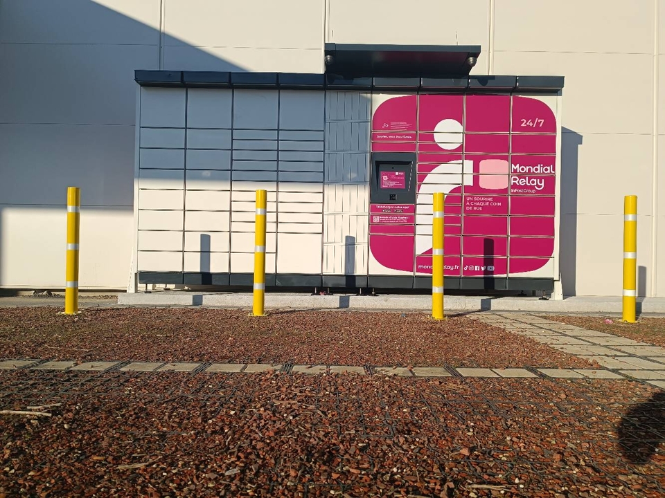 Locker 24/7 Super U 41110 Saint Aignan, Impasse des Terres Rouges, 41110 Saint-Aignan