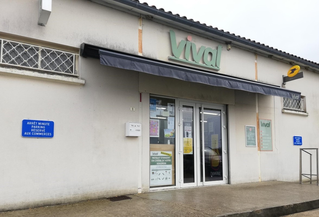 Vival Casino Cherves Richemont, 1 Rue Franck Pineau, 16370 Cherves-Richemont