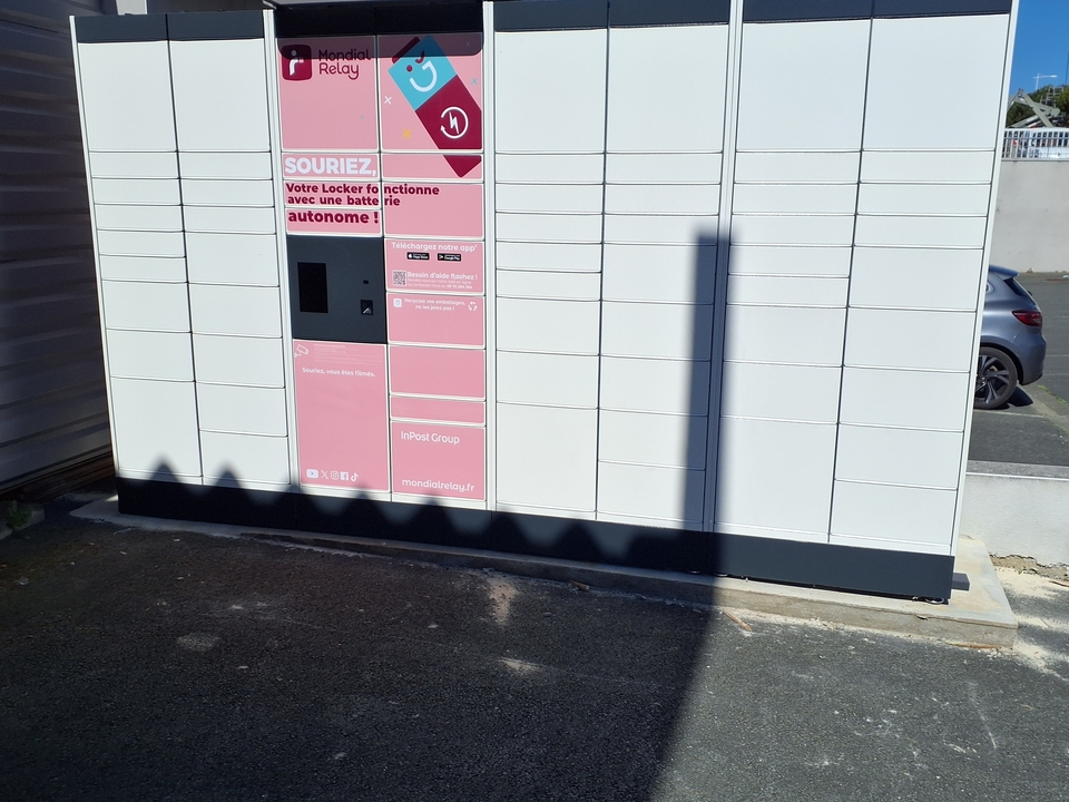 Locker 24/7 Lum'in & Sens, 16 16 bis Rue Georges Claude, 17640 Vaux-sur-Mer
