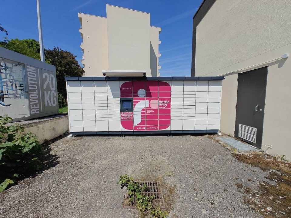 Locker 24/7 Intermarché, 70 70 Rue des Marots, 10000 Troyes