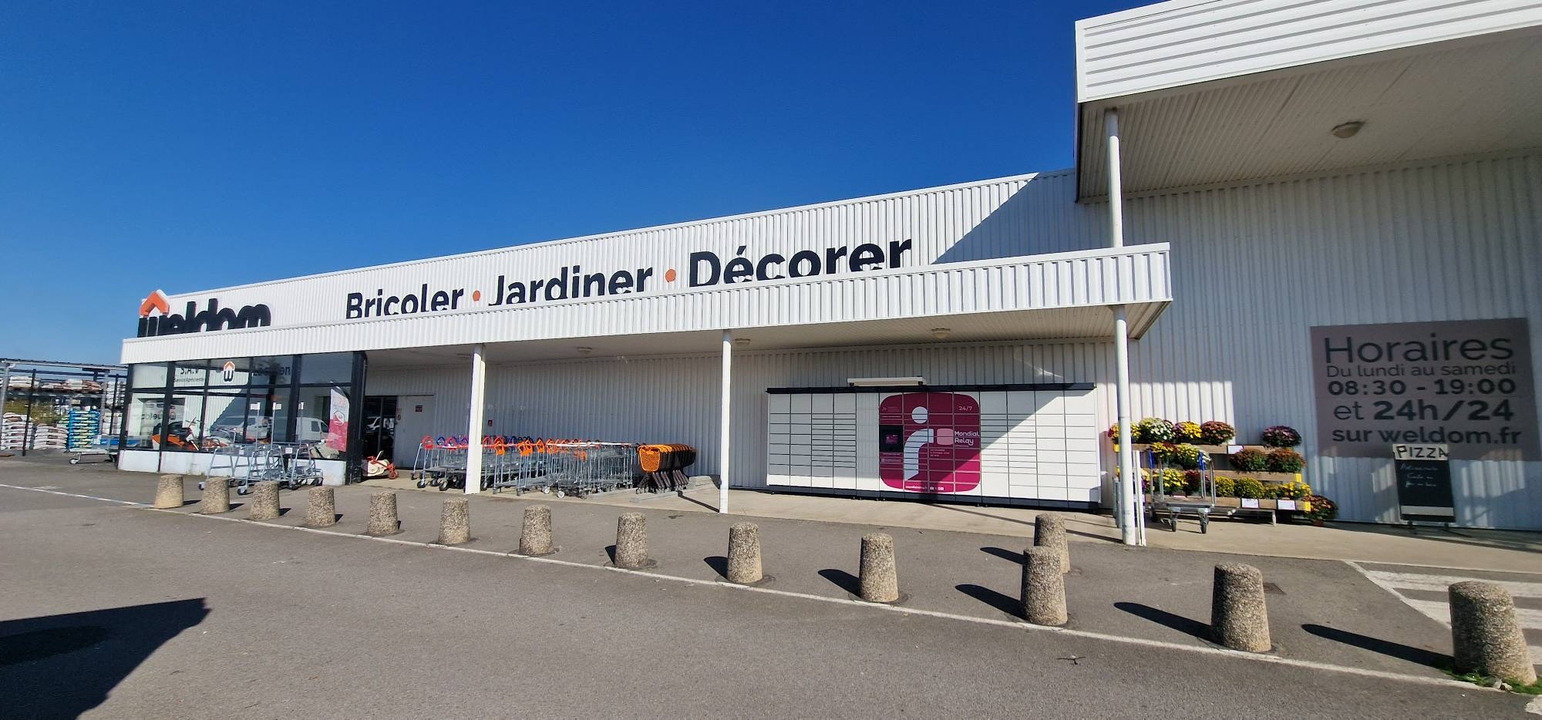 Locker Weldom 35150 Janze, 3 rue du Hardier, 35150 Corps-Nuds