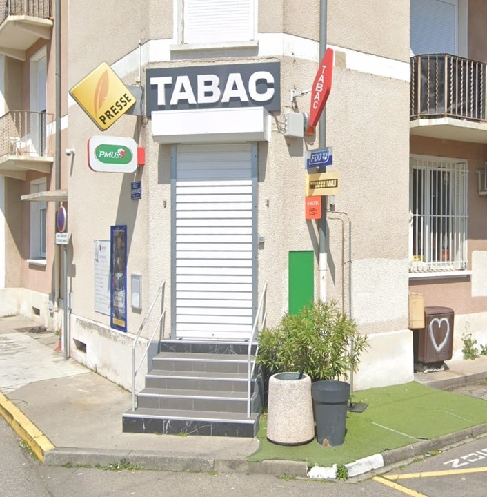 Locker Tabac Presse l Eviennois 38200 Vienne, 19 19 Rue Robespierre, 38200 Vienne