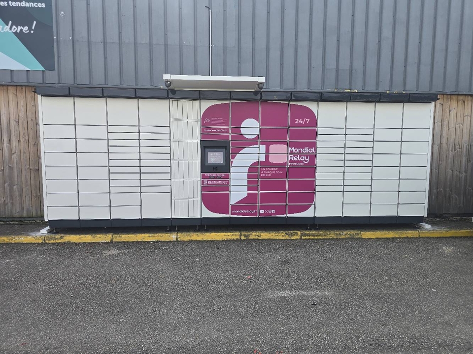 Locker 24/7 Centrakor 76100 Rouen, 26 24 Avenue Jean Rondeaux, 76100 Rouen