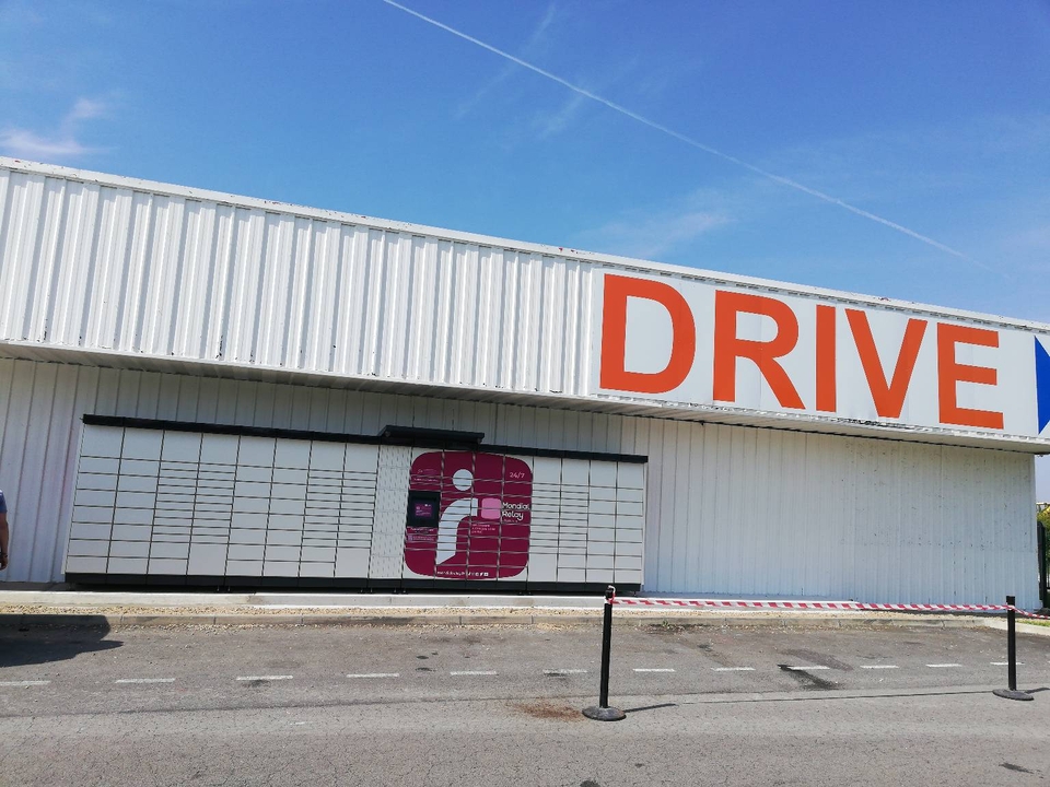 Locker 24/7 Drive Leclerc St Etienne de Montluc, Lieu-Dit Tournebride, 44360 Saint-Étienne-de-Montluc
