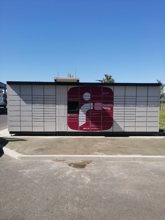 Locker 24/7 Super U Chateauneu, Avenue du Gâtinais, 45110 Châteauneuf-sur-Loire