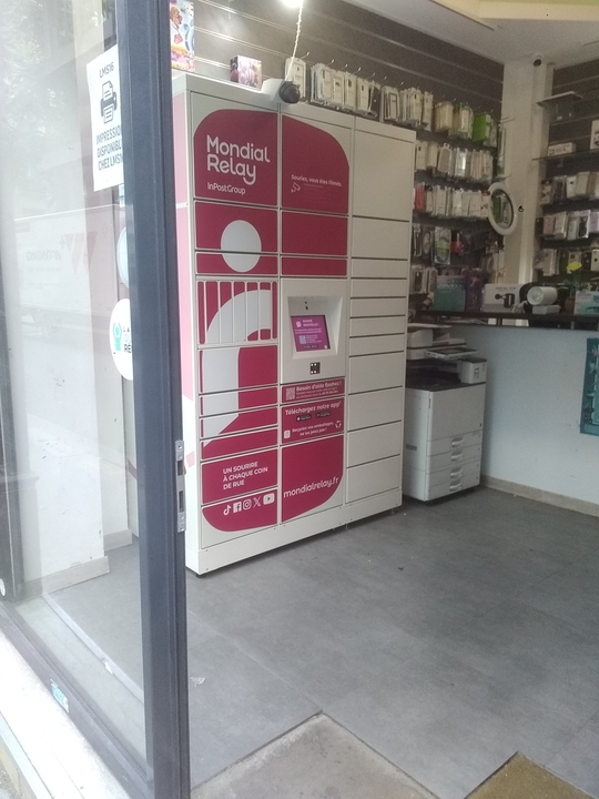 Locker Lms Pergolese, 21 21 Rue Pergolèse, 75116 Paris