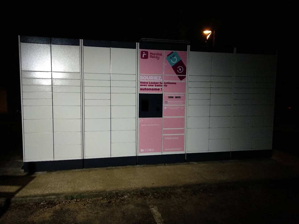 Locker 24/7 Lidl, 5 5 Rue Jean Baptiste Lebas, 59780 Willems