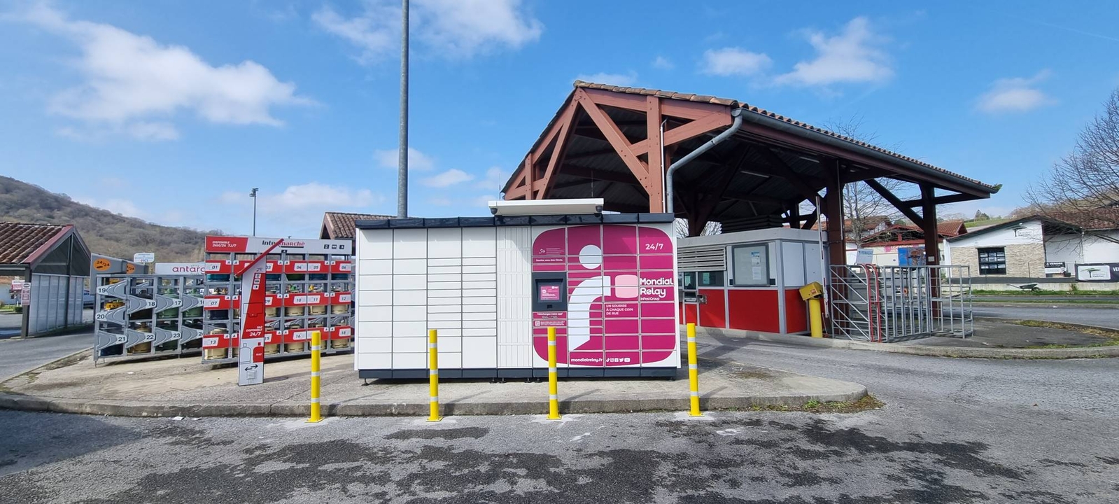 Locker 24/7 Intermarche St Pee sur Nivelle, 918 130 Impasse de Lizardia, 64310 Saint-Pée-sur-Nivelle
