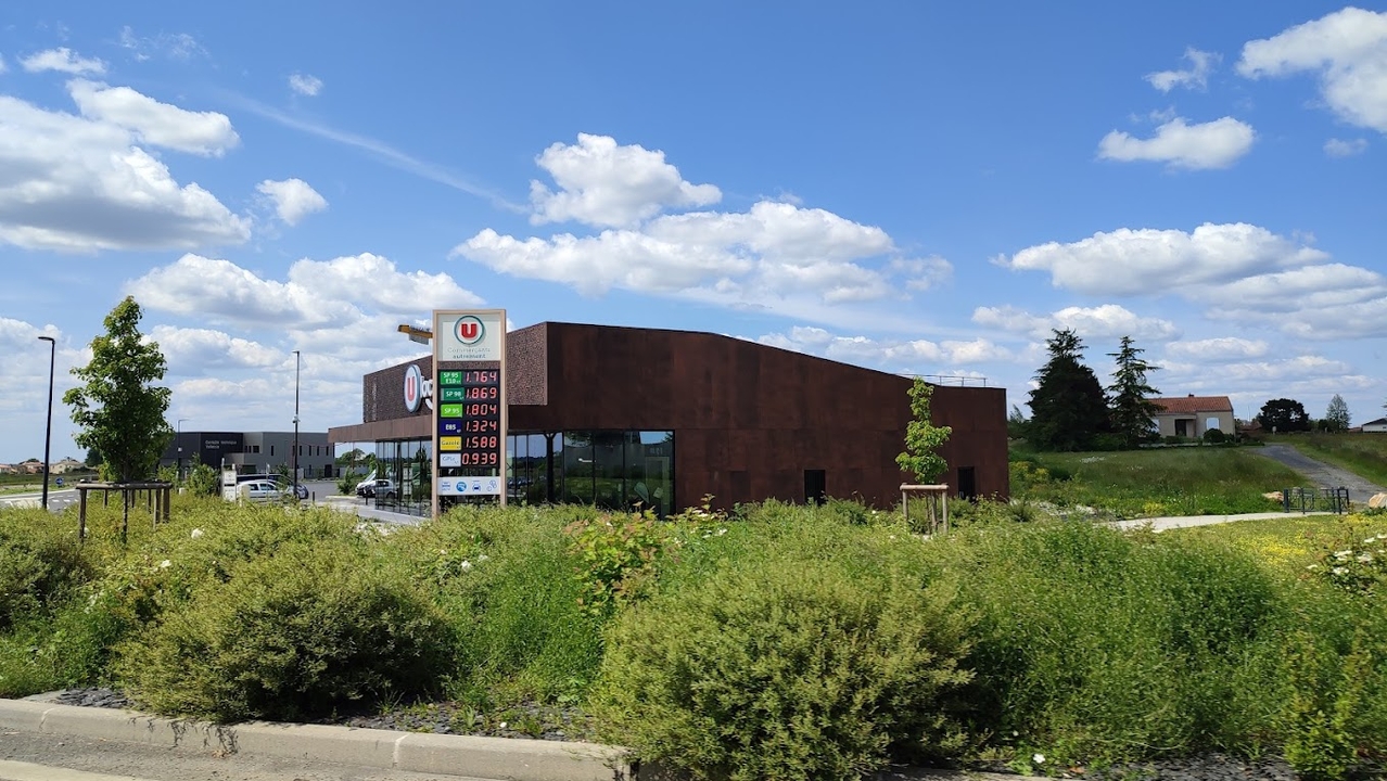 U Location, Le Brochet, 44330 Vallet