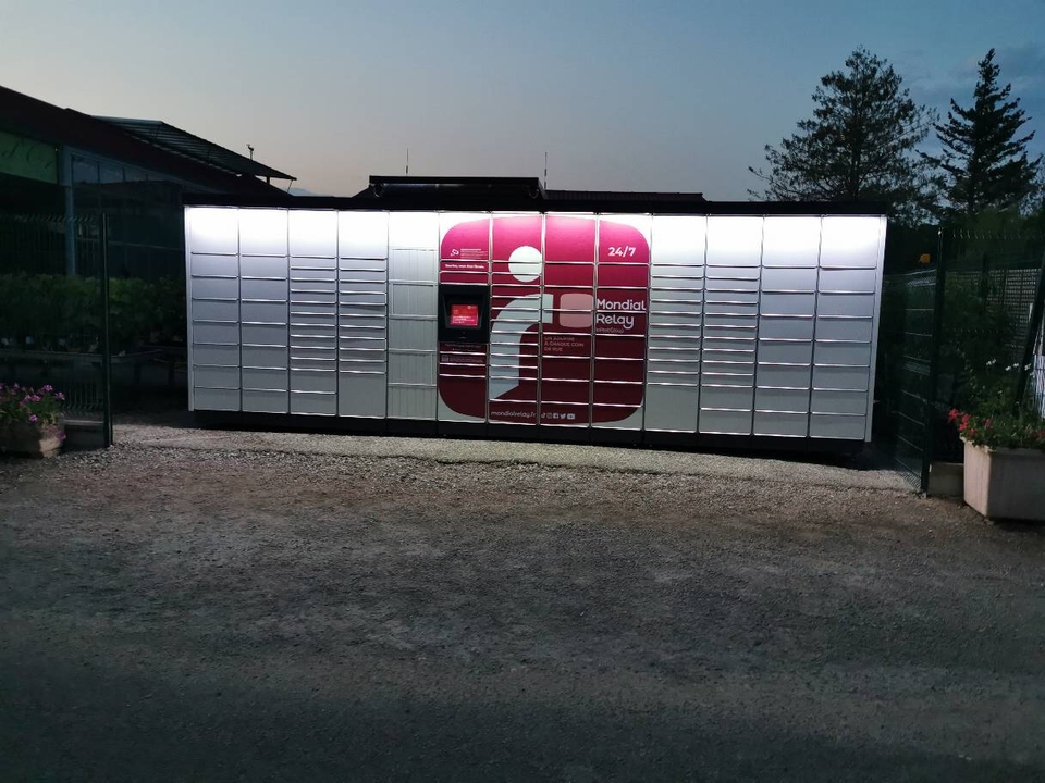 Locker 24/7 La Rose D'or Meursault, Route d'Auxey-Duresses, 21190 Meursault
