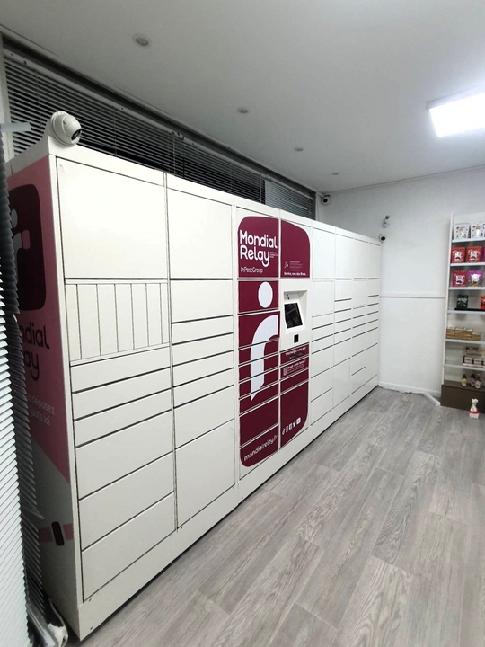 Locker World Corner, 29 29 Rue des Oiseaux, 71300 Montceau-les-Mines