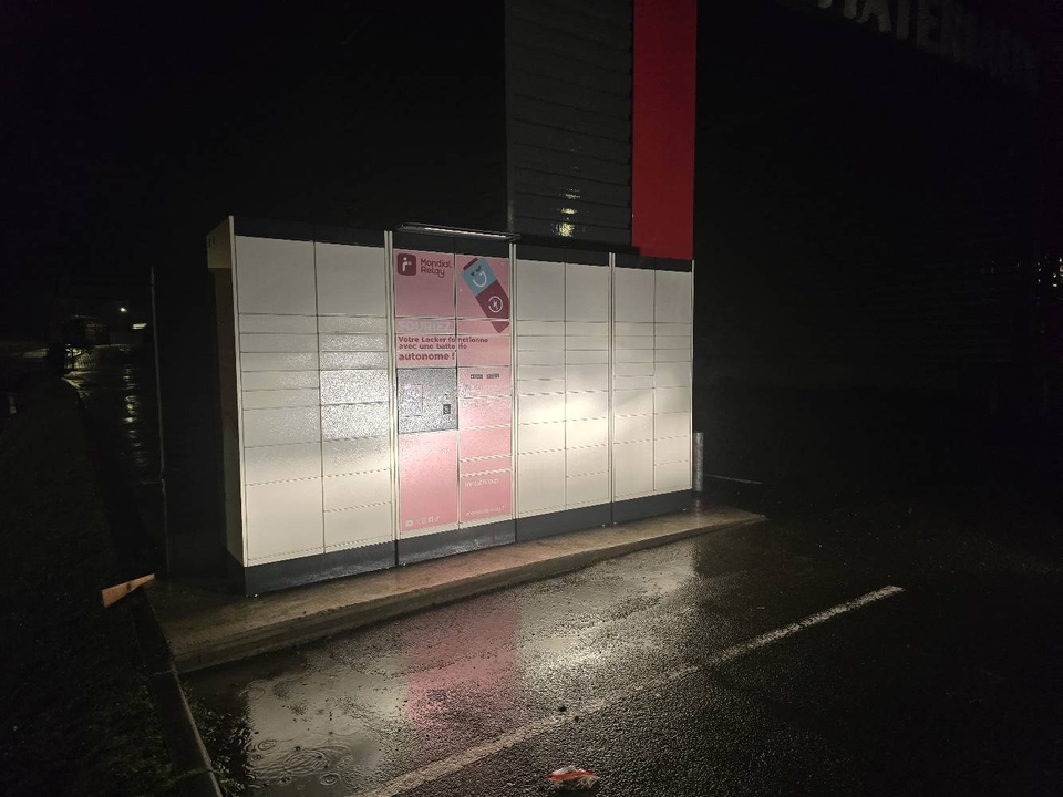 Locker 24/7 Bricomarché, 31 321 Rue de la Peyennière, 53100 Mayenne