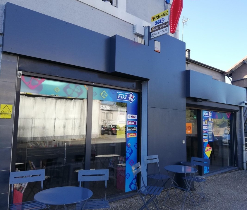 Tabac Presse au Quotidien, 542 Avenue du MANOIRE, 24330 Saint-Pierre-De-Chignac