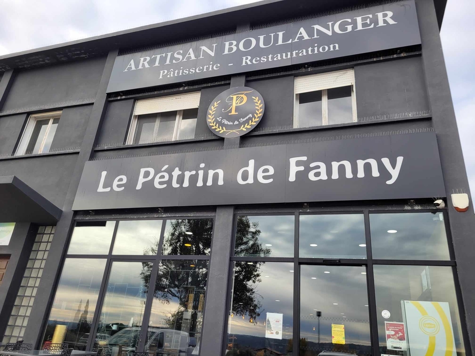 Le Petrin de Fanny, Route de Volx, 04100 Manosque
