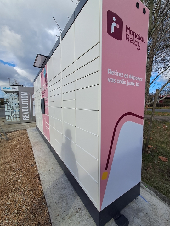 Locker 24/7 Netto, 129 129 Boulevard des Demoiselles, 49400 Saumur