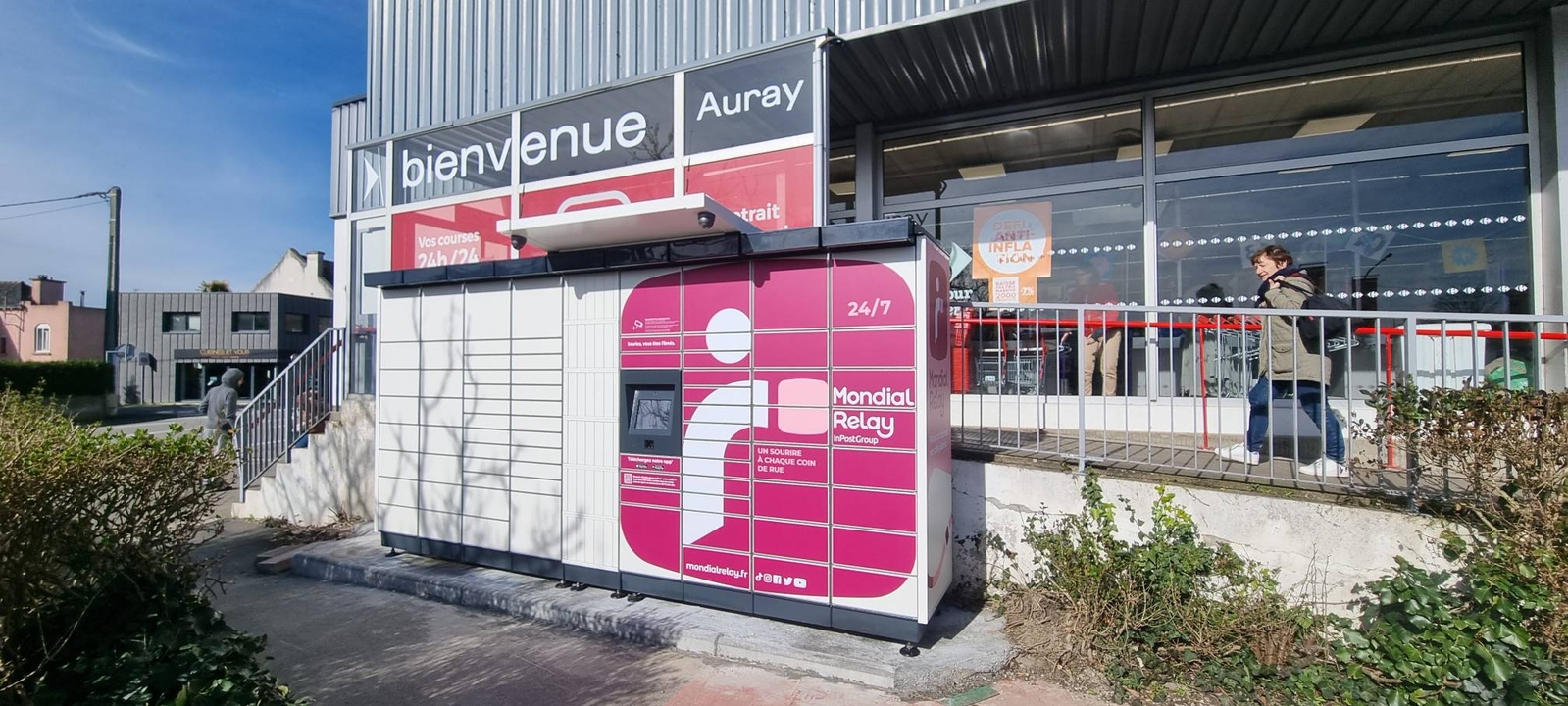 Locker 24/7 Carrefour Market 56400 Auray, 1 1 Avenue du Général de Gaulle, 56400 Auray