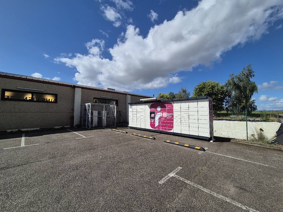 Locker 24/7 Aldi 27150 Etrepagny, 16 16 Route du Thil, 27150 Étrépagny