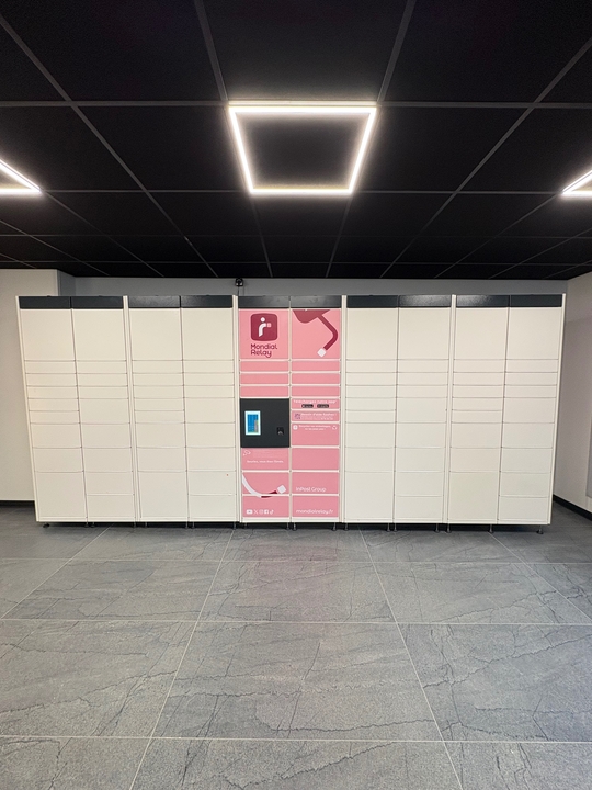 Locker C.cial Confluence Lyon 2, 112 Cours Charlemagne, 69002 Lyon