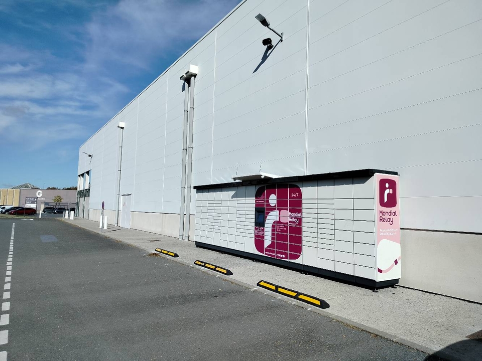 Locker 24/7 Mr Bricolage Castres, Route sans nom, 81100 Castres